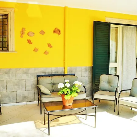 Stella Di Mare Apartament Lendinuso