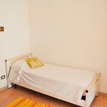 Stella Di Mare Apartament Lendinuso